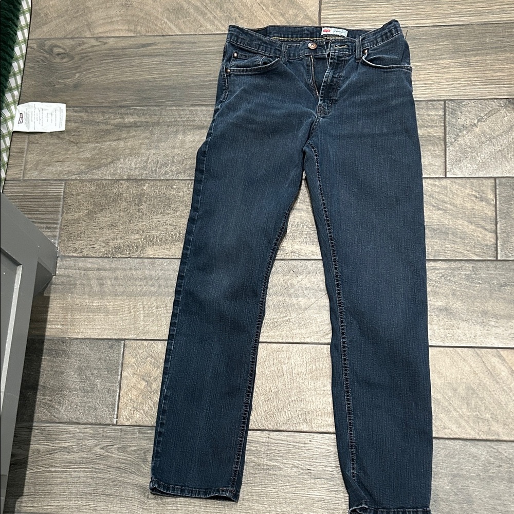 Wrangler Deep Straight Leg Jeans